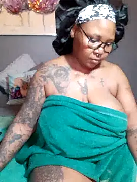 PearlSexxy69 online show from March 2025 03:40:01 PM