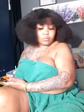 PearlSexxy69 online show from September 2025 03:28:02 PM