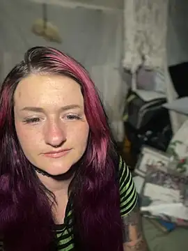 Snapshot of 1-800-FUCKYOU chatting on January 2025 01:15:02 AM 1-800-FUCKYOU online show from January 2025 01:15:02 AM