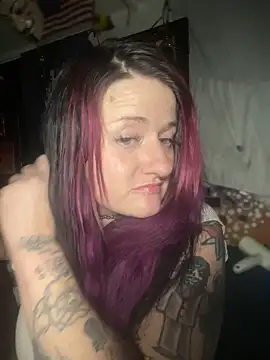 Snapshot of 1-800-FUCKYOU chatting on January 2025 08:54:01 AM 1-800-FUCKYOU online show from January 2025 08:54:01 AM