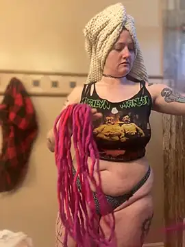 Snapshot of 1-800-FUCKYOU chatting on February 2025 10:36:02 PM 1-800-FUCKYOU online show from February 2025 10:36:02 PM