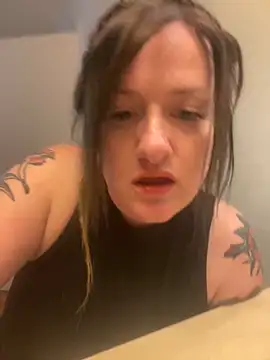 Snapshot of 1-800-FUCKYOU chatting on February 2025 07:45:02 AM 1-800-FUCKYOU online show from February 2025 07:45:02 AM