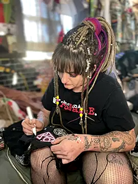 Snapshot of 1-800-FUCKYOU chatting on September 2025 02:07:02 PM 1-800-FUCKYOU online show from September 2025 02:07:02 PM