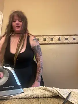 Snapshot of 1-800-FUCKYOU chatting on October 2025 05:45:02 PM 1-800-FUCKYOU online show from October 2025 05:45:02 PM