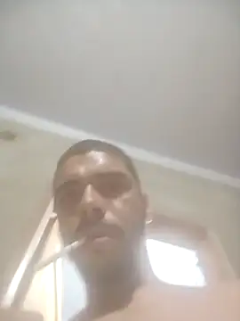 Snapshot of Alexand72696822 chatting on October 2025 09:28:02 PM Alexand72696822 online show from October 2025 09:28:02 PM