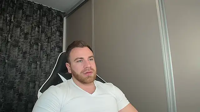 Thori92 online show from March 2025 05:33:01 PM