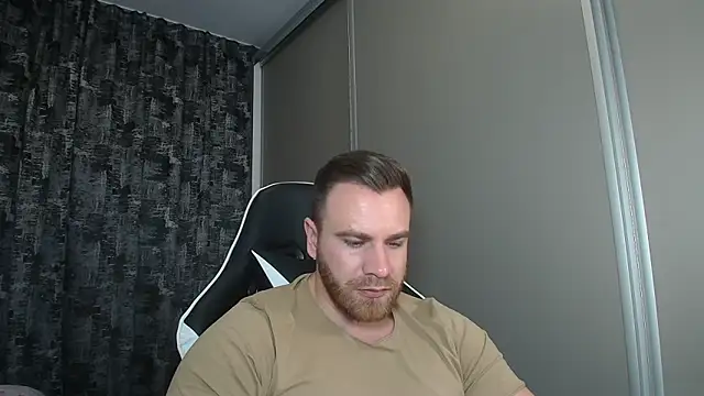 Thori92 online show from March 2025 08:33:02 PM