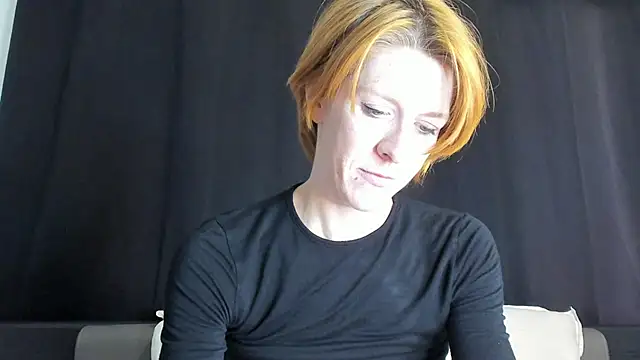 Snapshot of Mymiesexy chatting on March 2025 09:35:01 PM Mymiesexy online show from March 2025 09:35:01 PM