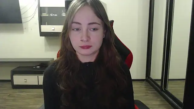 Laralianna online show from February 2025 09:06:02 PM