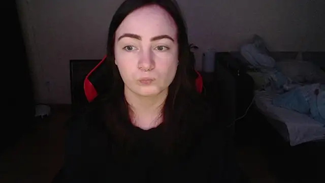Snapshot of Laralianna chatting on February 2026 06:14:01 PM Laralianna online show from February 2026 06:14:01 PM