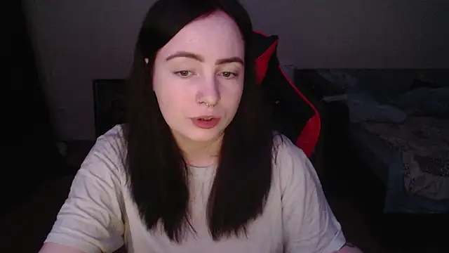 Snapshot of Laralianna chatting on February 2026 07:06:02 PM Laralianna online show from February 2026 07:06:02 PM