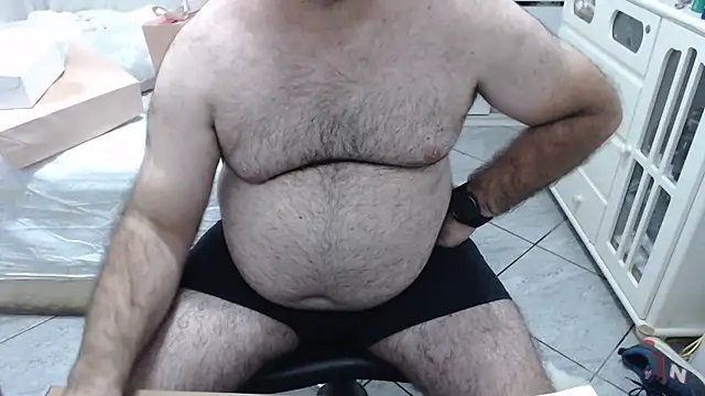 MysterBearMG online show from November 2025 03:51:01 AM