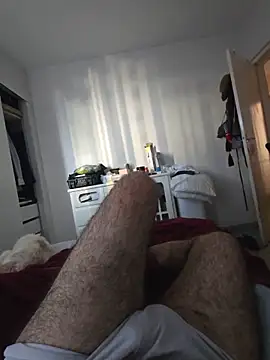 Snapshot of MysterBearMG chatting on June 2026 11:13:02 AM MysterBearMG online show from June 2026 11:13:02 AM