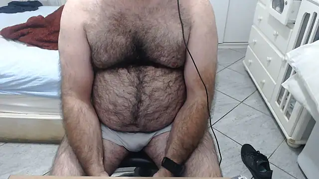 Snapshot of MysterBearMG chatting on July 2026 12:38:01 AM MysterBearMG online show from July 2026 12:38:01 AM