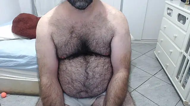 Snapshot of MysterBearMG chatting on July 2026 02:26:02 AM MysterBearMG online show from July 2026 02:26:02 AM
