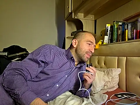 theSmallest-dick online show from November 2025 06:56:02 AM