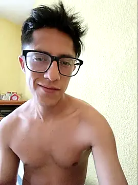 KevinCrz online show from October 2025 07:47:02 PM