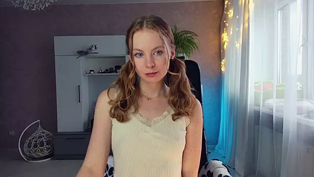 Cuddle Cat online show from March 2025 02:00:01 PM