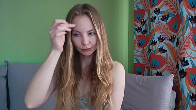 Cuddle Cat online show from March 2026 01:44:01 PM