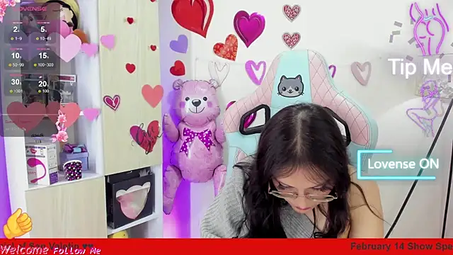 Kyomi chang online show from February 2025 05:44:01 PM