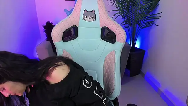 Kyomi chang online show from March 2025 01:40:01 PM