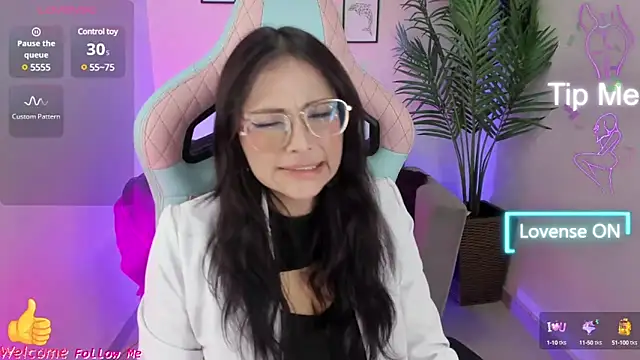 Kyomi chang online show from March 2025 04:32:01 PM