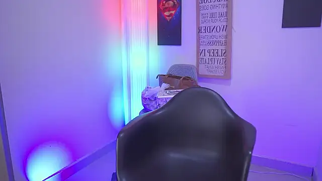 Kyomi chang online show from September 2025 01:00:01 PM