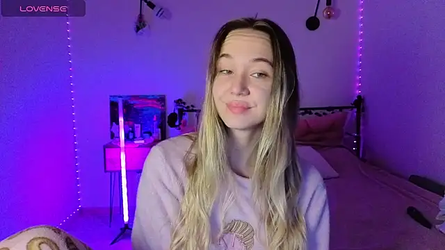 SexyCocobutt online show from October 2025 07:38:02 AM