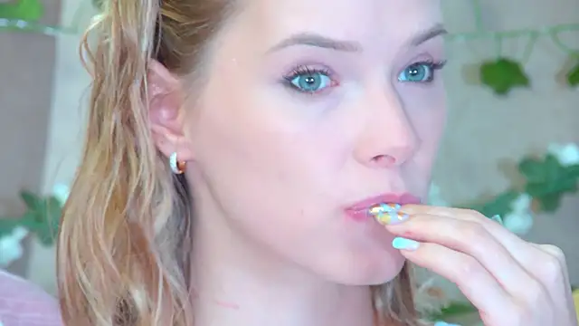 GentleRossi online show from April 2026 03:12:01 PM