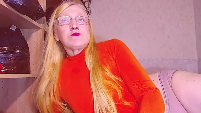 MadamBombShell online show from January 2025 06:51:02 PM