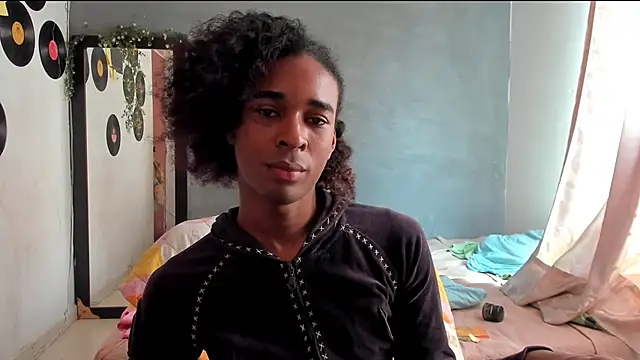 Snapshot of CocoChannelll chatting on January 2025 03:35:02 PM CocoChannelll online show from January 2025 03:35:02 PM