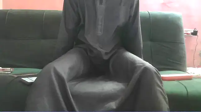 Snapshot of foxsanSs chatting on March 2025 02:08:01 PM foxsanSs online show from March 2025 02:08:01 PM