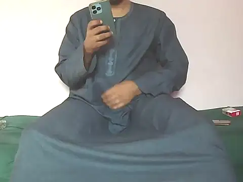 Snapshot of foxsanSs chatting on September 2025 05:34:01 AM foxsanSs online show from September 2025 05:34:01 AM