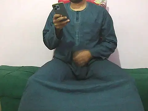 Snapshot of foxsanSs chatting on January 2026 02:35:02 AM foxsanSs online show from January 2026 02:35:02 AM