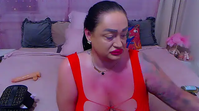 BustyVicky online show from September 2025 08:43:02 PM