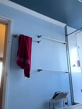 Snapshot of RuggyRackz chatting on November 2025 08:09:01 PM RuggyRackz online show from November 2025 08:09:01 PM