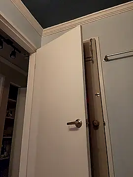 Snapshot of RuggyRackz chatting on November 2025 11:19:02 PM RuggyRackz online show from November 2025 11:19:02 PM