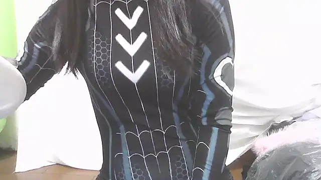 Snapshot of SquirtUniversity chatting on October 2025 02:32:01 AM SquirtUniversity online show from October 2025 02:32:01 AM