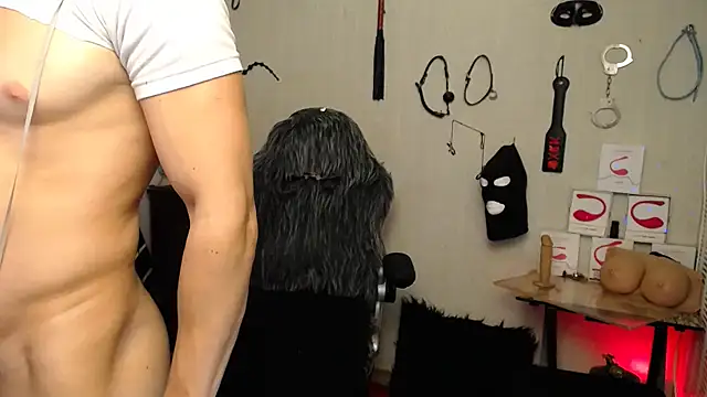 Snapshot of bayronfit chatting on February 2025 03:11:01 AM bayronfit online show from February 2025 03:11:01 AM