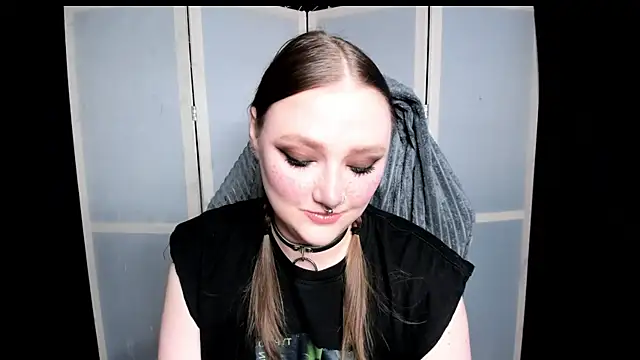 YourDyingBride online show from July 2026 04:04:02 AM