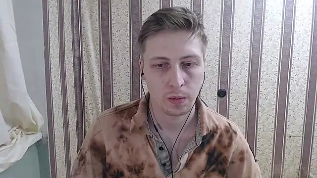 darienlarge online show from March 2025 10:10:02 PM