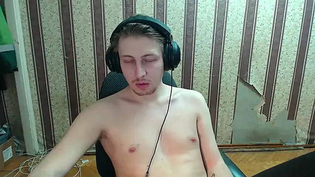 darienlarge online show from October 2025 05:21:02 PM