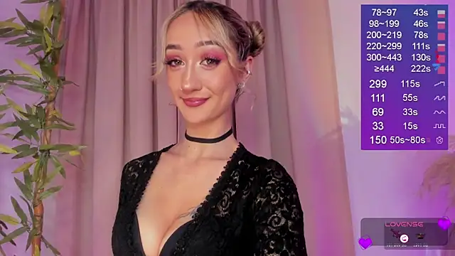 Snapshot of Bella-White chatting on February 2026 01:21:02 PM Bella-White online show from February 2026 01:21:02 PM