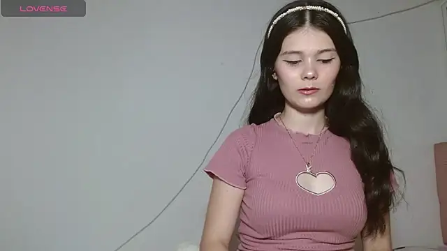 emily littesweet online show from March 2026 09:29:01 PM