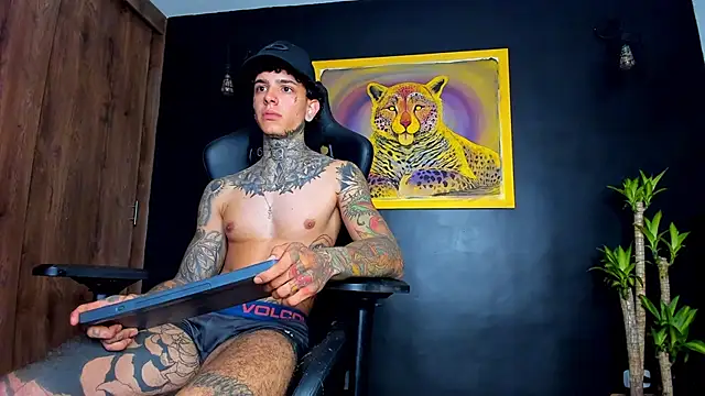 Aron ford online show from December 2024 11:50:02 PM