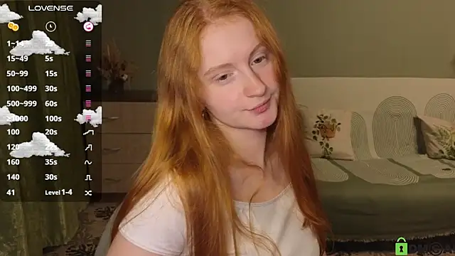 Snapshot of astoria_ross_ chatting on October 2025 03:12:01 PM astoria ross online show from October 2025 03:12:01 PM