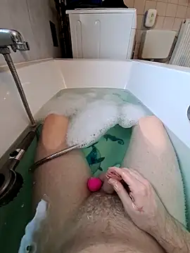 Snapshot of toeloverlive chatting on February 2026 08:32:02 AM toeloverlive online show from February 2026 08:32:02 AM