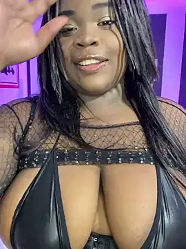 Snapshot of YeminaLeman chatting on January 2025 10:56:02 PM YeminaLeman online show from January 2025 10:56:02 PM