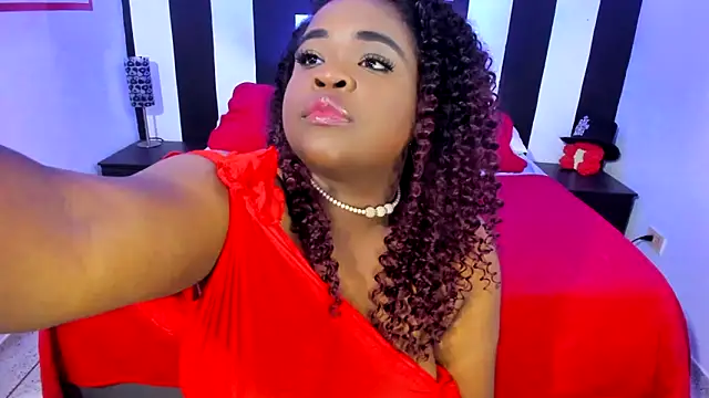 Snapshot of YeminaLeman chatting on October 2025 06:09:01 AM YeminaLeman online show from October 2025 06:09:01 AM