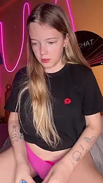 Snapshot of -veranito- chatting on February 2026 03:04:01 AM -veranito- online show from February 2026 03:04:01 AM